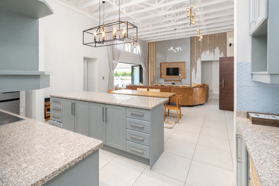 4 Bedroom Property for Sale in Xanadu Nature Estate North West